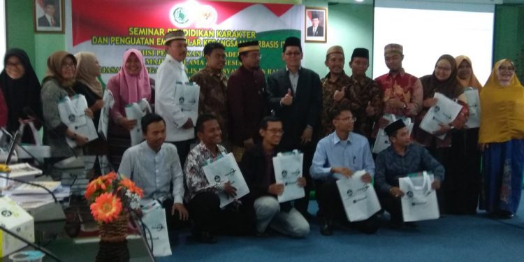 Rayakan Hardiknas, MUI Gelar Seminar Pendidikan Karakter