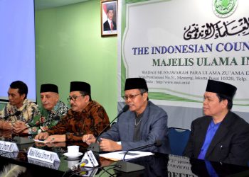 MUI Ajak Umat Berhenti Sebarkan Video Wanita Pembawa Anjing di Medsos