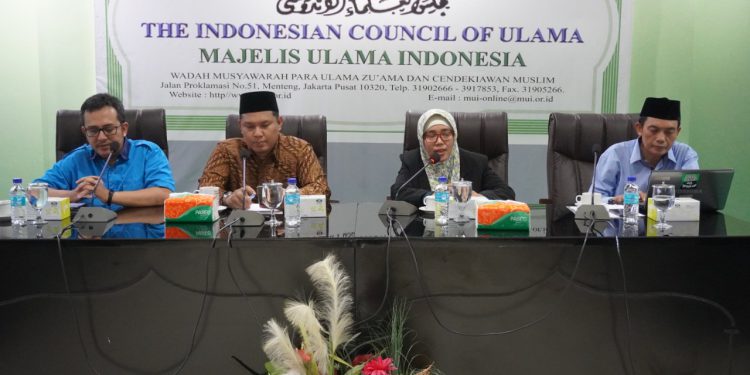 174 Mahasiswa Unisnu Jepara Kunjungi MUI Pusat