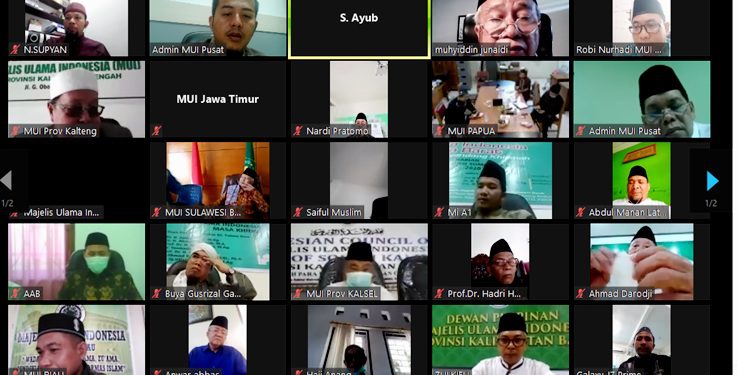 Gelar Rapat Koordinasi Pusat-Daerah Online, MUI Samakan Persepsi Fatwa Covid-19