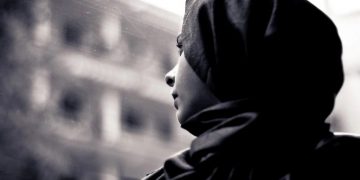 Hukum Menggunakan Jilbab bagi Perempuan