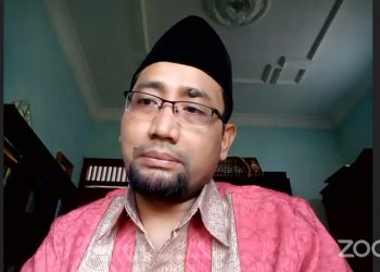 Habiburrahman El-Shirazy: Jadilah Muslim Kreatif Atau Terpaksa Kita Menelan Ide Orang Lain