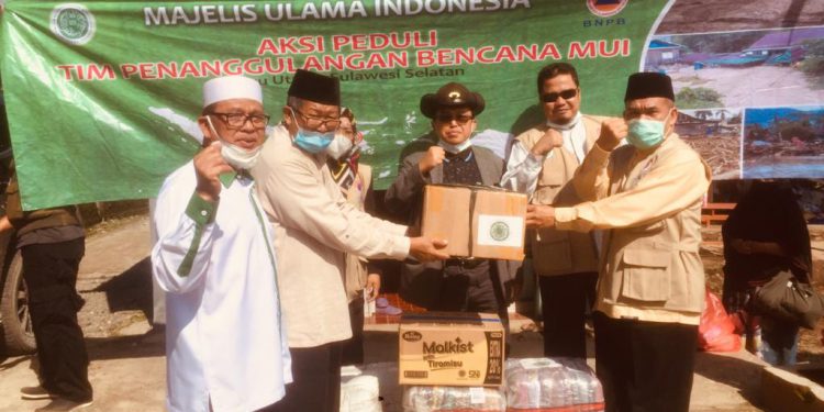 MUI Salurkan Bantuan untuk Korban Banjir Bandang di Luwu Utara