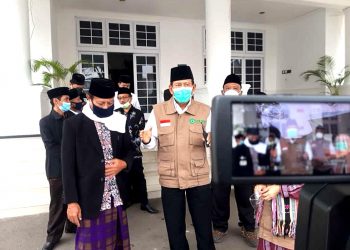 LPB MUI Salurkan Bantuan untuk Korban Banjir dan Longsor Sumedang