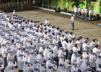 Diskusi Komisi Kumdang MUI Soroti Kedudukan SKB 3 Menteri Soal Seragam