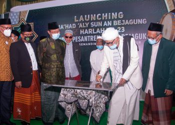Resmikan Ma’had Aly Sunan Bejagung Tuban, Ketum MUI Ingin Muncul Kader Solutif untuk Umat