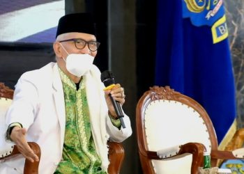 Hadir di Bangkalan, Ketum MUI Ajak Masyarakat Disiplin Terapkan Prokes