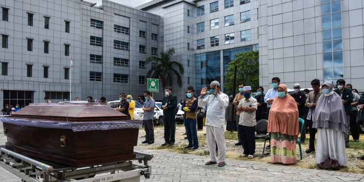 Kriteria Hukum Mati Syahid Bagi Orang yang Positif Covid-19