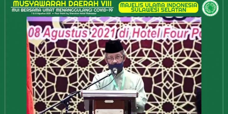 Dipilih Aklamasi, AGH Nadjamudin Ketua Umum MUI Sulsel Periode 2021-2026