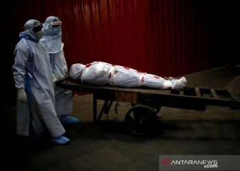Jenazah Ayah tidak Dimandikan Wafat Akibat Covid-19, Apa Hukumnya?