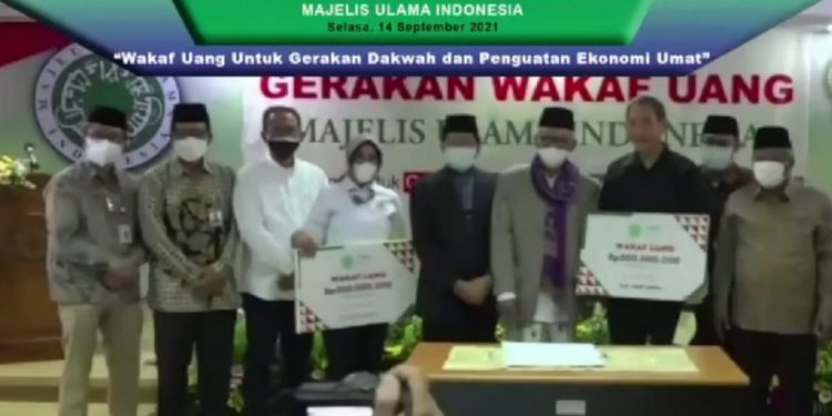 MUI Luncurkan Gerakan Wakaf Uang untuk Pemulihan Ekonomi