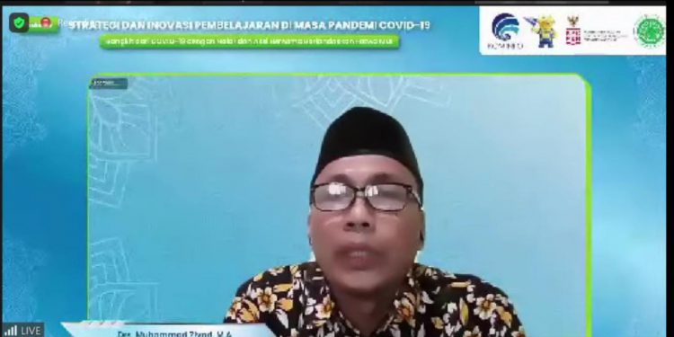 Wasekjen MUI Ungkap Empat Peran Penting Orang Tua Mendidik Anak Selama Pandemi Covid-19
