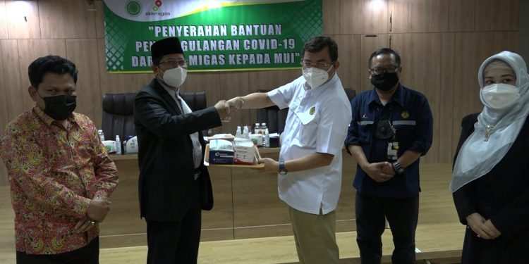 Antisipasi Gelombang Ketiga Covid-19, SKK Migas Salurkan 23.350 Alkes Melalui MUI