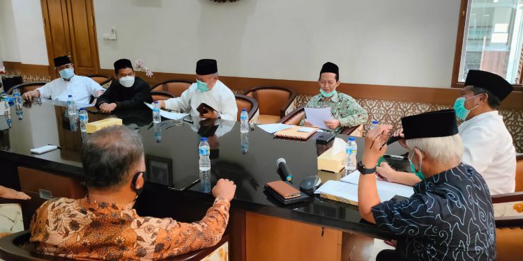 mui-jabar-tangani-aliran-sesat-yang-pemimpinnya-mengaku-nabi-ke-26