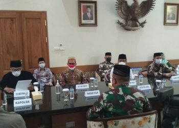 ulama-dan-umara-tentukan-kebaikan-umat,-forpimda-jabar-sambangi-mui-jabar