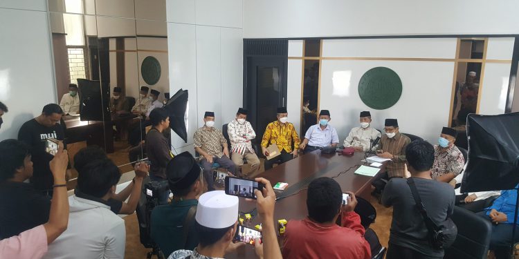polemik-ucapan-dan-ikut-merayakan-natal-dan-tahun-baru.-ini-taushiyah-mui-sulsel-bagi-masyarakat