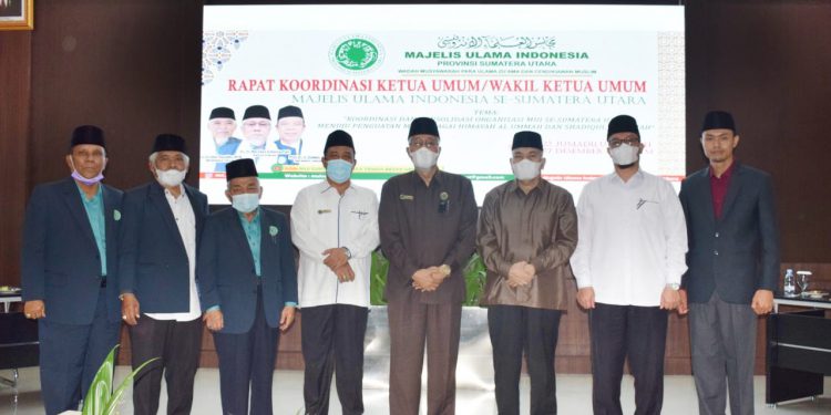 rakor-ketua-umum-dan-wakil-ketua-umum-mui-se-sumatera-utara-hasilkan-9-komitmen