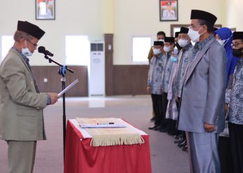 ketua-mui-sulsel-lantik-pengurus-mui-wajo.-bupati-janjikan-sekretariat-tetap