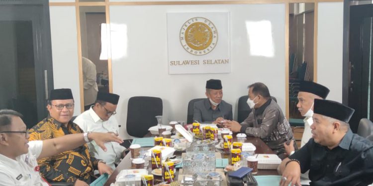 komisi-hukum-mui-sulsel-minta-bpn-beri-kemudahan-urus-sertifikat-tanah-wakaf