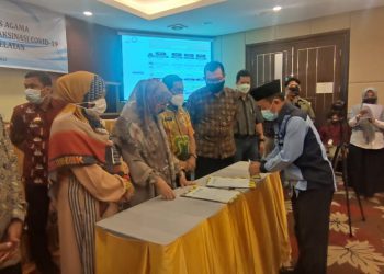 percepatan-capaian-vaksinasi,-mui-sulsel-dukung-sosialisasi-melalui-ceramah