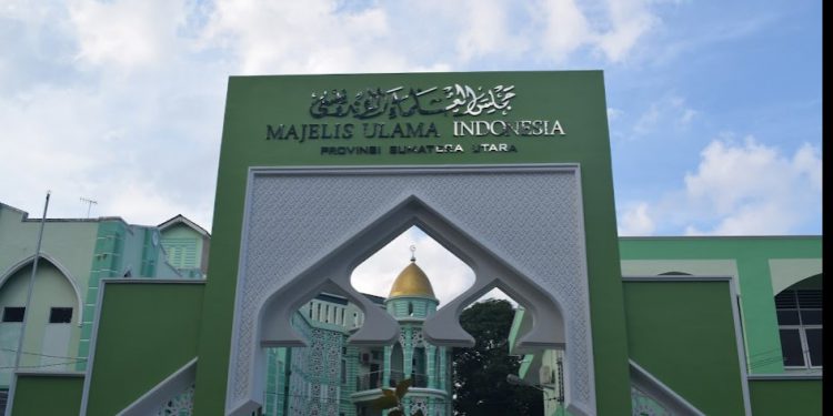mui-sumatera-utara-respon-kesalahan-tulis-buku-majmuΓÇÖ-syarifΓÇÖ-dengan-somasi