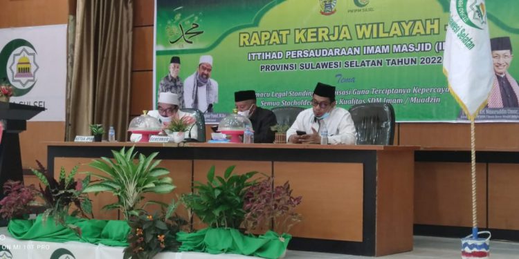 raker-ipim-sulsel-tekankan-kualitas-bacaan-dan-hafalan-imam-masjid