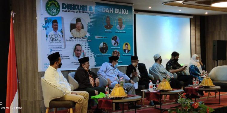 mui-sulsel-sebut-buku-ΓÇ£panglima-damai-posoΓÇ¥-jadi-inspirasi-bagi-kerukunan-beragama