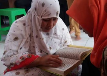 bolehkah-wanita-haid-berwudhu-dan-membaca-al-qurΓÇÖan?