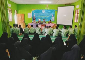 ma-ponpes-raudlatul-mutaΓÇÖalimin-gelar-pembekalan-santri-kelas-akhir