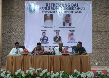 melalui-refreshing-dai,-mui-sulsel-tekankan-dakwah-islam-wasathiyah
