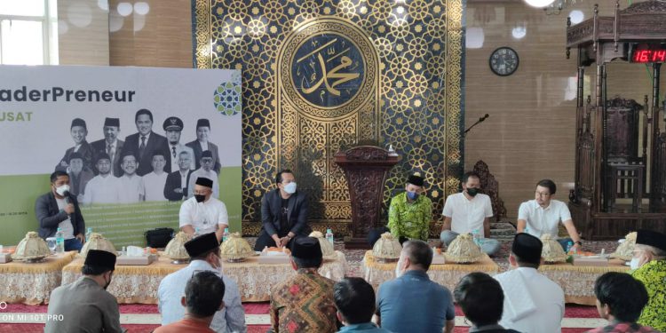 mui-sulsel-sebut-kegiatan-ekonomi-melalui-masjid-tumbuhkan-sifat-kepedulian