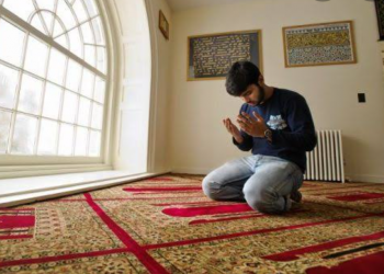 benarkah-shalat-dhuha-tidak-boleh-dirutinkan-?