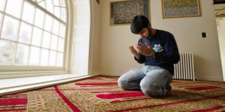 benarkah-shalat-dhuha-tidak-boleh-dirutinkan-?
