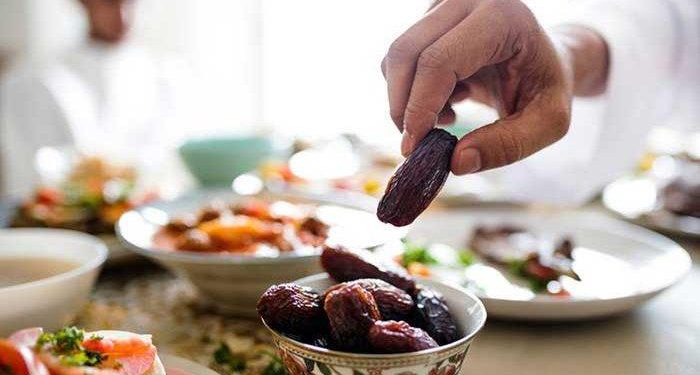 buka-puasa-dengan-jalan-ΓÇ£mendatangiΓÇ¥-istri,-boleh?