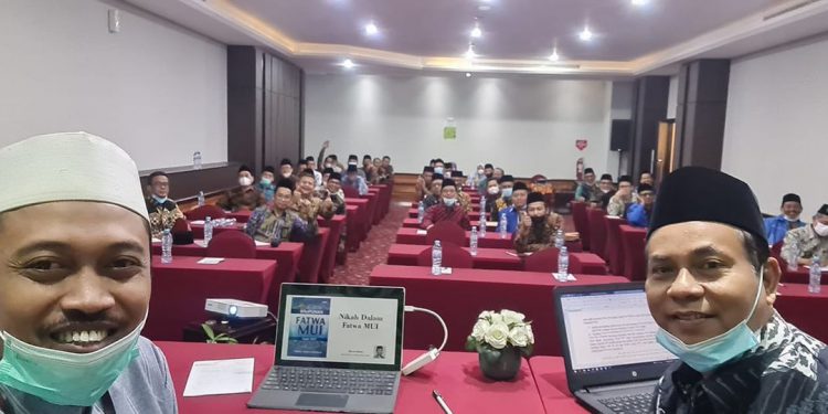 ketua-komisi-fatwa-mui-jatim-jelaskan-realitas-dan-dampak-nikah-beda-agama