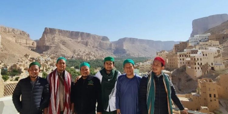 puncak-beragama-adalah-beramal-dengan-ikhlas,-bukan-menang-debat