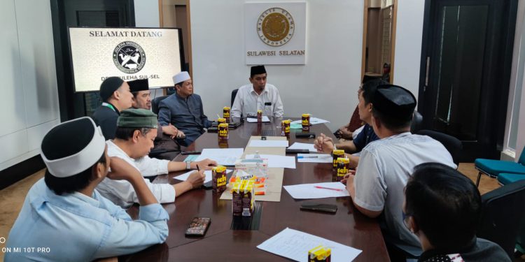 mui-sulsel-dan-dpw-juleha-minta-pemprov-antisipasi-virus-pmk