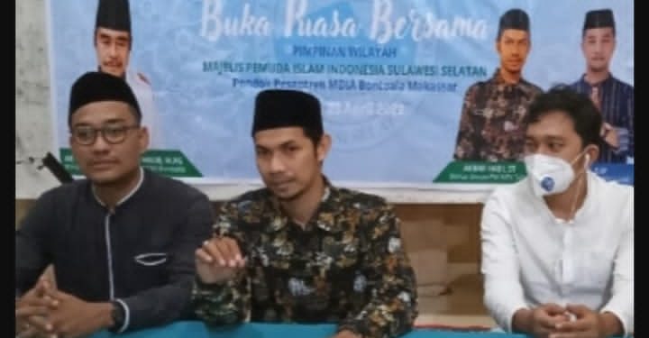 mpii-dukung-mui-sulsel-tolak-perayaan-lgbt-di-makassar