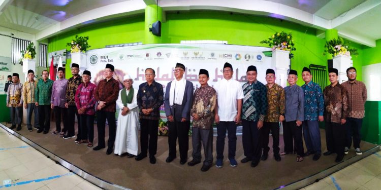 dihadiri-gubernur-bali-wayan-koster,-ulama-dan-umaro-bali-halal-bihalal-bersama