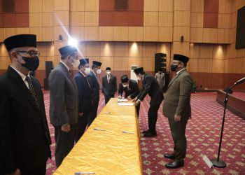 sekum-mui-jatim-dilantik-sebagai-rektor-uinsa