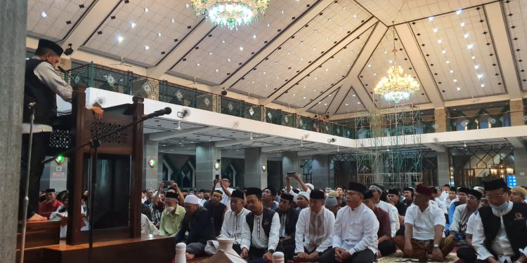 makna-pangdam-andi-muhammad-undang-komunitas-salat-subuh-ke-al-markaz-jend-jusuf