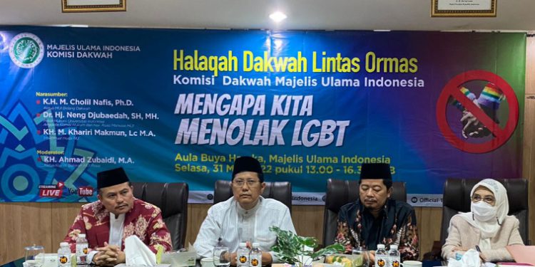 MUI dan Ormas Islam Minta Negara Melarang  Hubungan Seksual Sesama Jenis