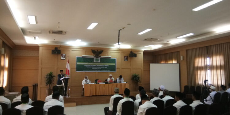 kh-muammar-bakry-dan-motivasi-belajar-ala-memancing-ikan