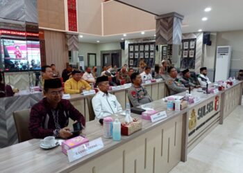 ketum-mui-sulsel-ikut-kirab-merah-putih-di-mapolda,-apresiasi-sikap-kapolda-nana-sudjana