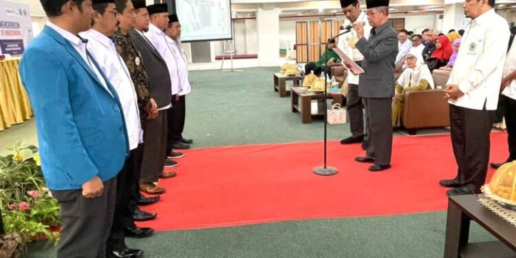 klinik-bisnis-pertama-di-indonesia-ada-di-mui-sulsel,-ini-pengurusnya