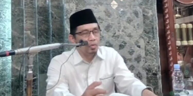 hikmah-halaqah:-zikir-dengan-alat-tasbih,-bagaimana-hukumnya?