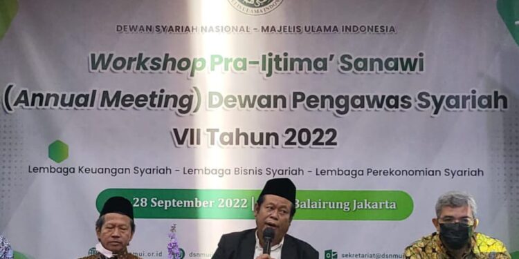 Buka Workshop Pra Ijtima Sanawi, Ini Pesan Waketum MUI