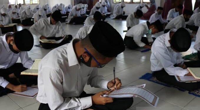 Menggagas Kurikulum Berbasis Adab dan Akhlak, Kebutuhan Mendesak