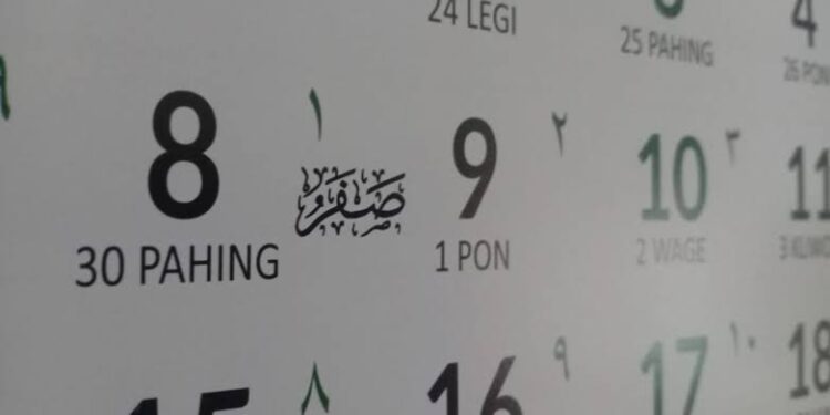 Hari Ini Akhir Bulan Safar: Asal-Usul Penamaan, Mitos, dan Peristiwa Penting