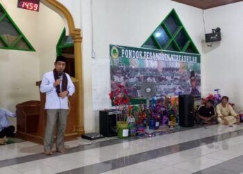 pondok-pesantren-nurfadhilah-gowa-peringati-maulid-nabi,-sekretaris-umum-mui-sulsel-bawakan-hikmah